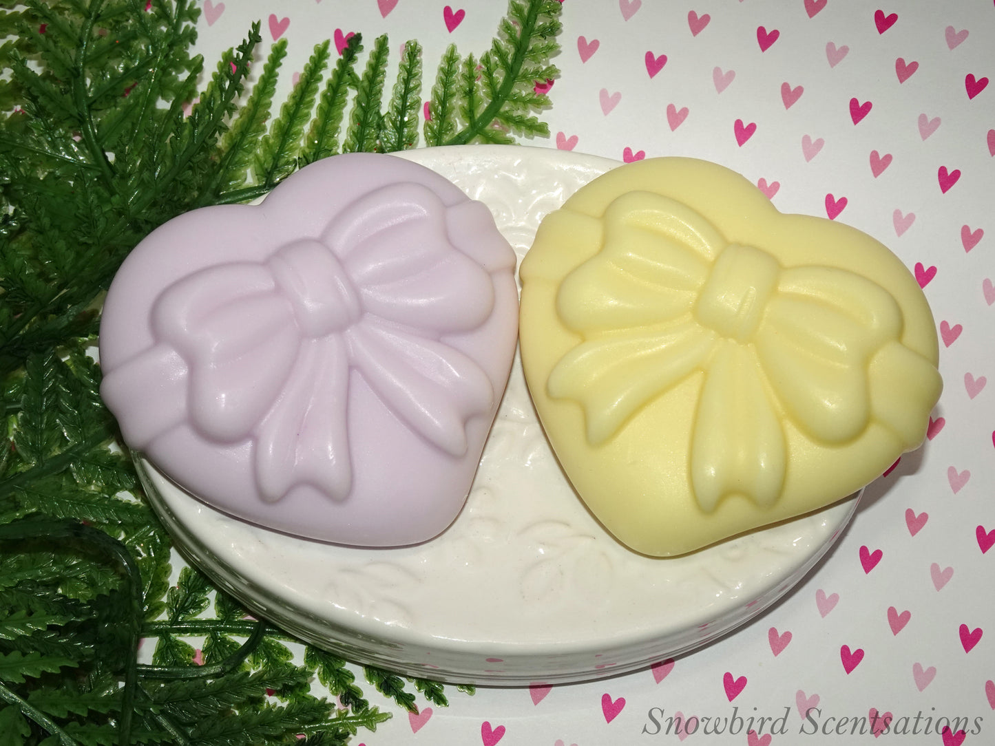 Large Heart with Bow (Solid)