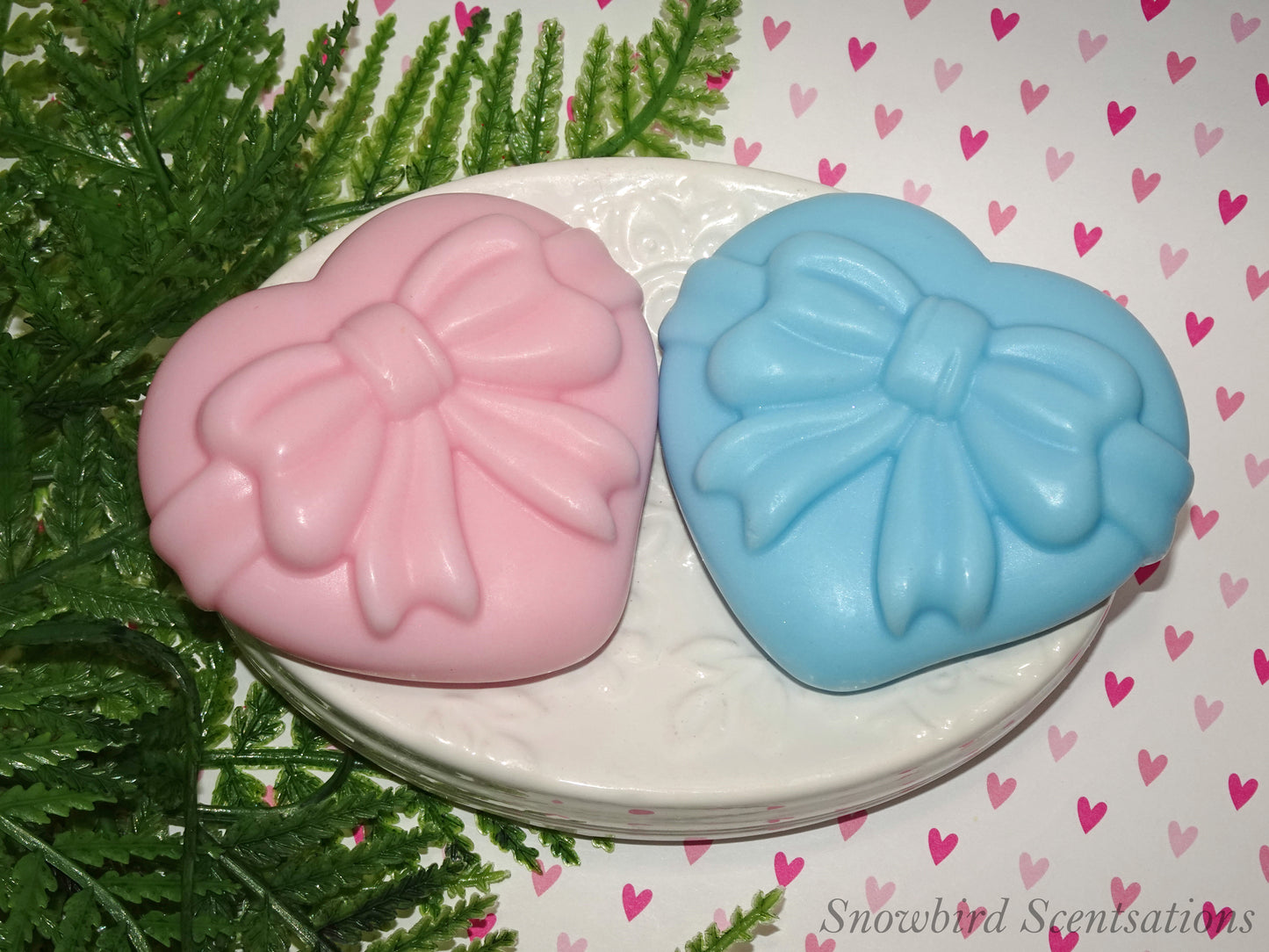 Large Heart with Bow (Solid)