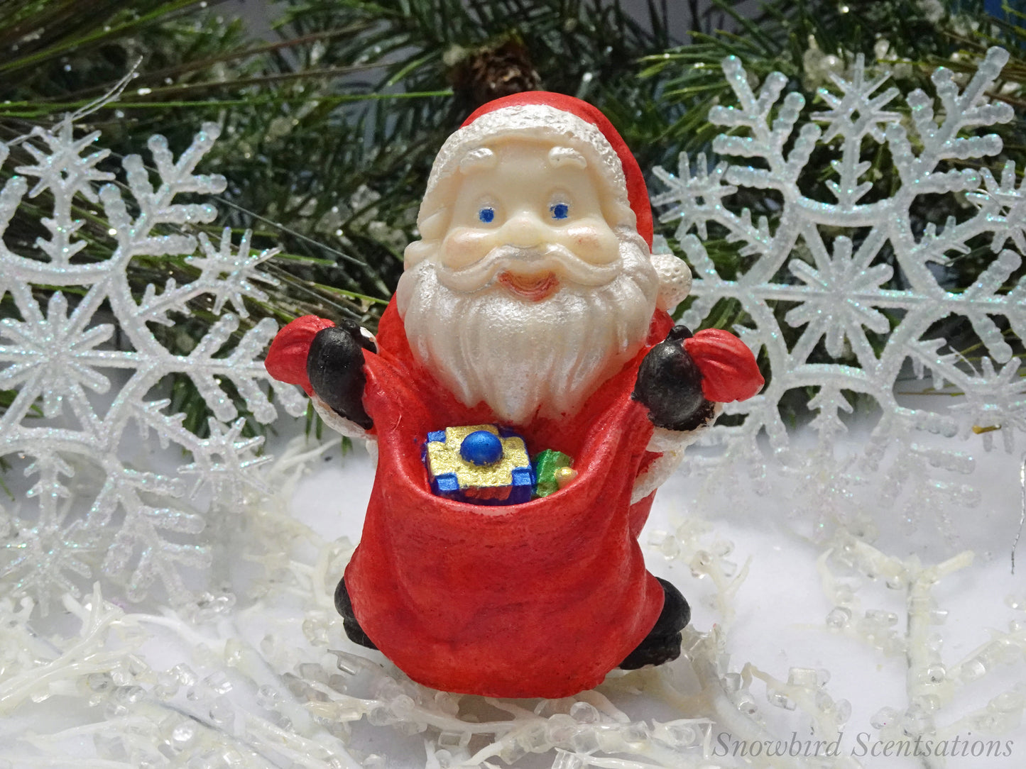 Santa with Bag in Front (Solid or Painted)