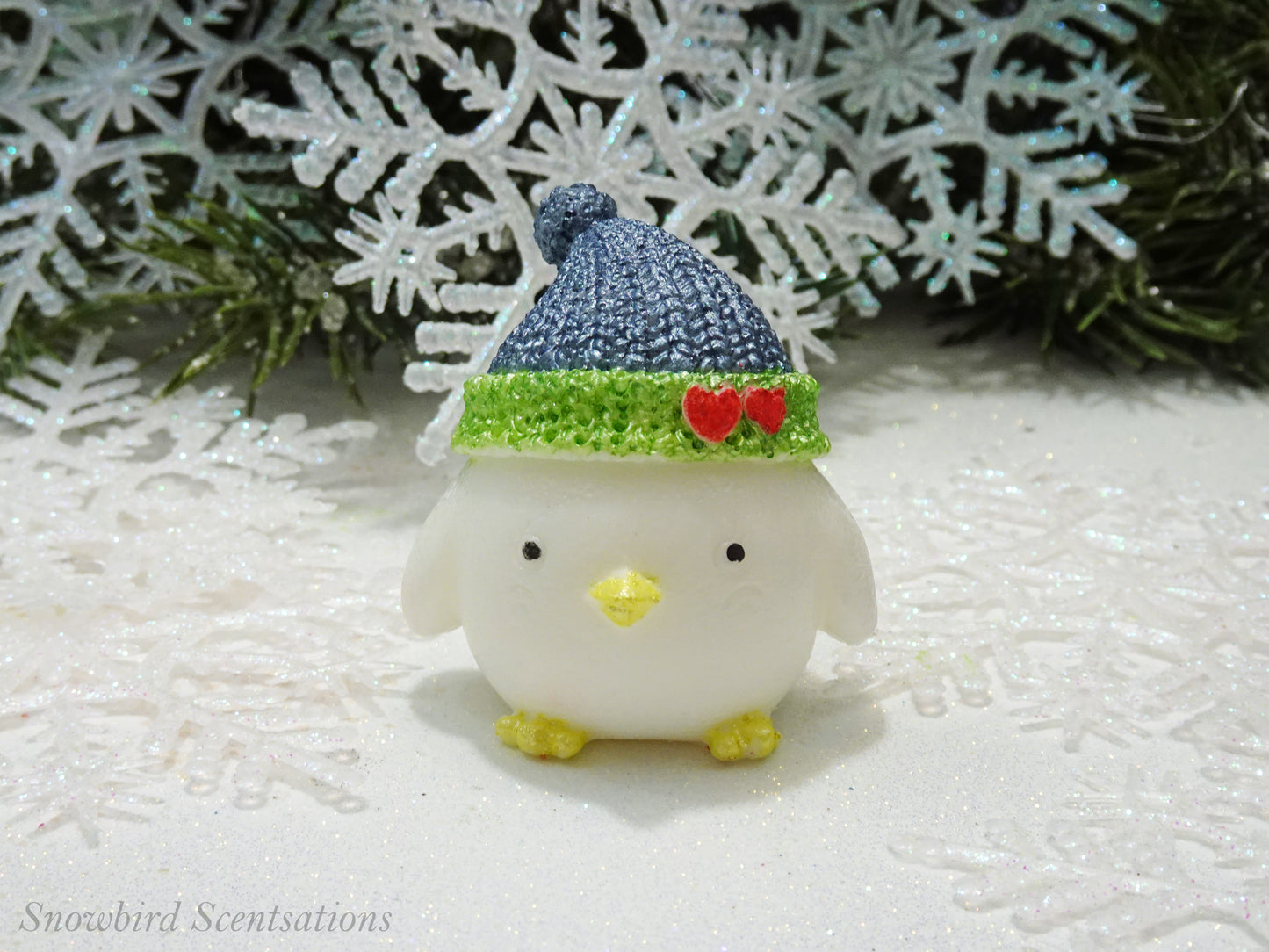 Chick with Hat (Solid or Painted)