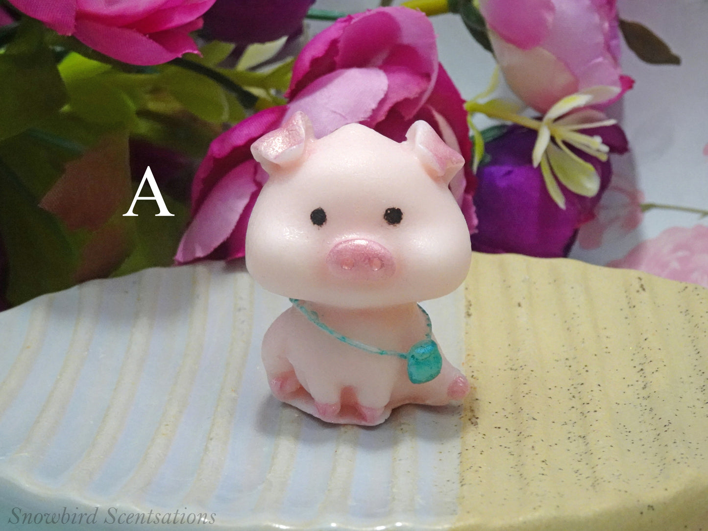 Pig with Purse Soap - Assortment of 4 (Painted)