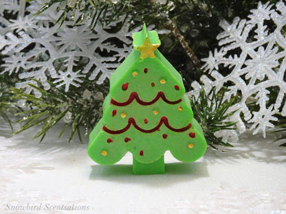 Small Decorated Christmas Tree with Garland (Solid or Painted)