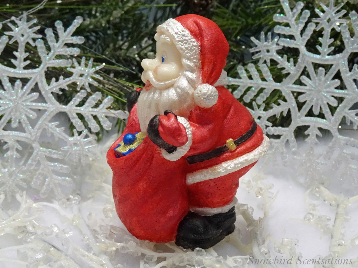 Santa with Bag in Front (Solid or Painted)