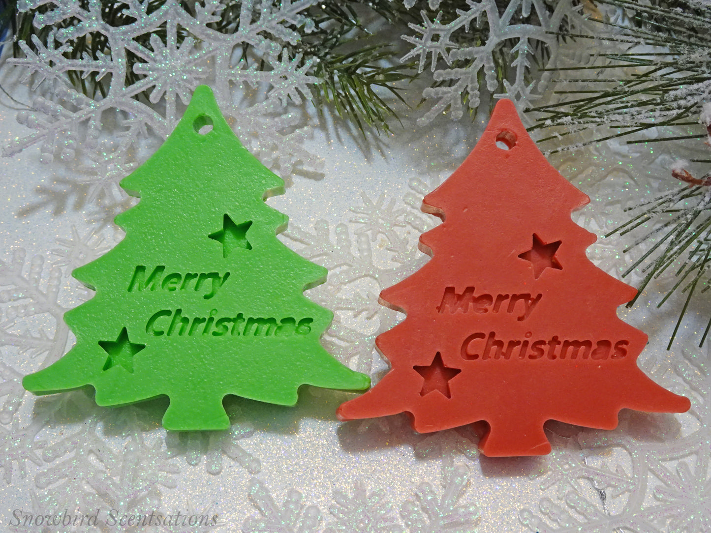 Christmas Tree with "Merry Christmas" (Solid)