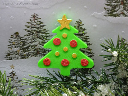 Santa Hat, Christmas Tree, Snowflake, Snowman, Gingerbread Boy, & Gingerbread Girl - Set of 6 (Solid or Painted)