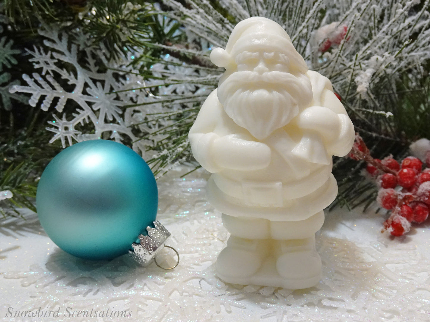 Santa with Bag on His Back (Solid or Painted)