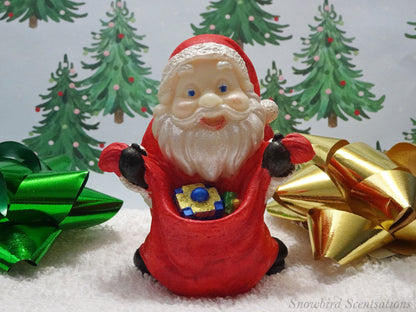 Santa with Bag in Front (Solid or Painted)