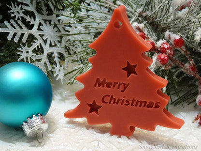 Christmas Tree with "Merry Christmas" (Solid)