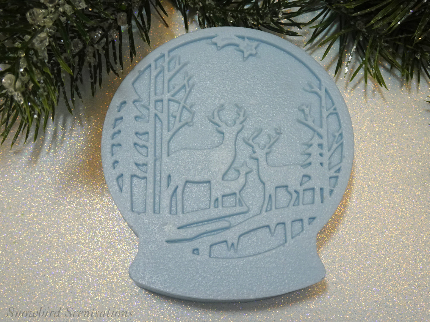 Reindeer Snow Globe (Solid or Painted)