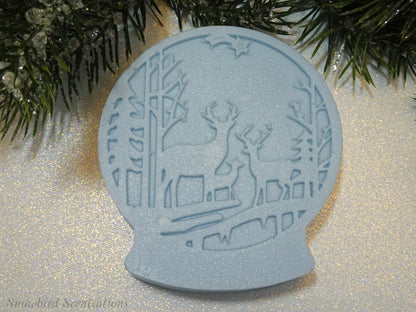Reindeer Snow Globe (Solid or Painted)