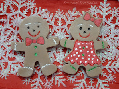 Gingerbread Boy and/or Gingerbread Girl (Solid or Painted)