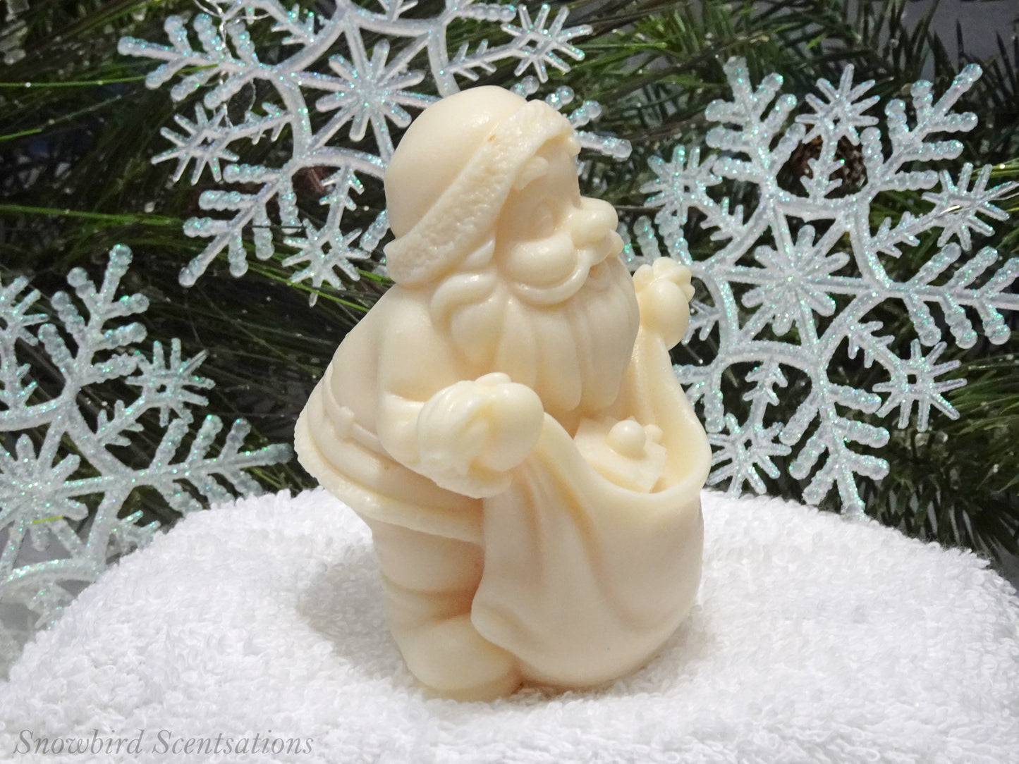 Santa with Bag in Front (Solid or Painted)