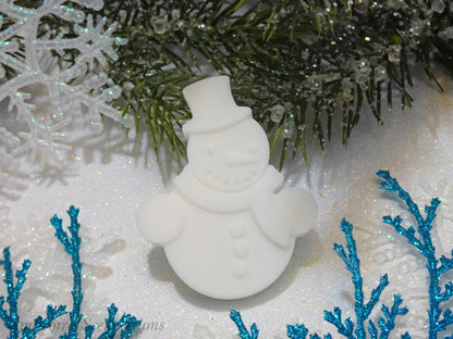 Santa Hat, Christmas Tree, Snowflake, Snowman, Gingerbread Boy, & Gingerbread Girl - Set of 6 (Solid or Painted)