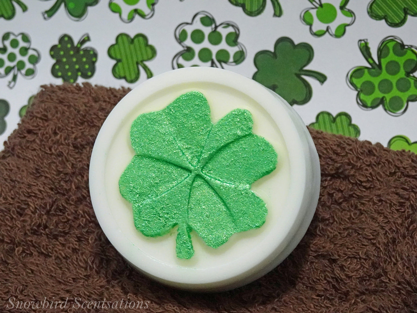 Clover (Painted or Solid)