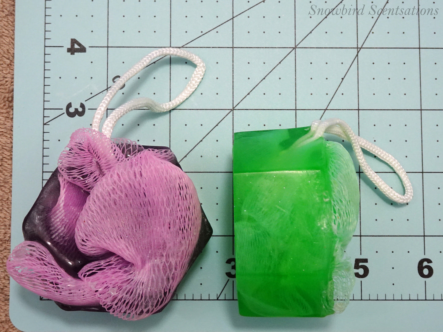 Loofah Hexagon Bar