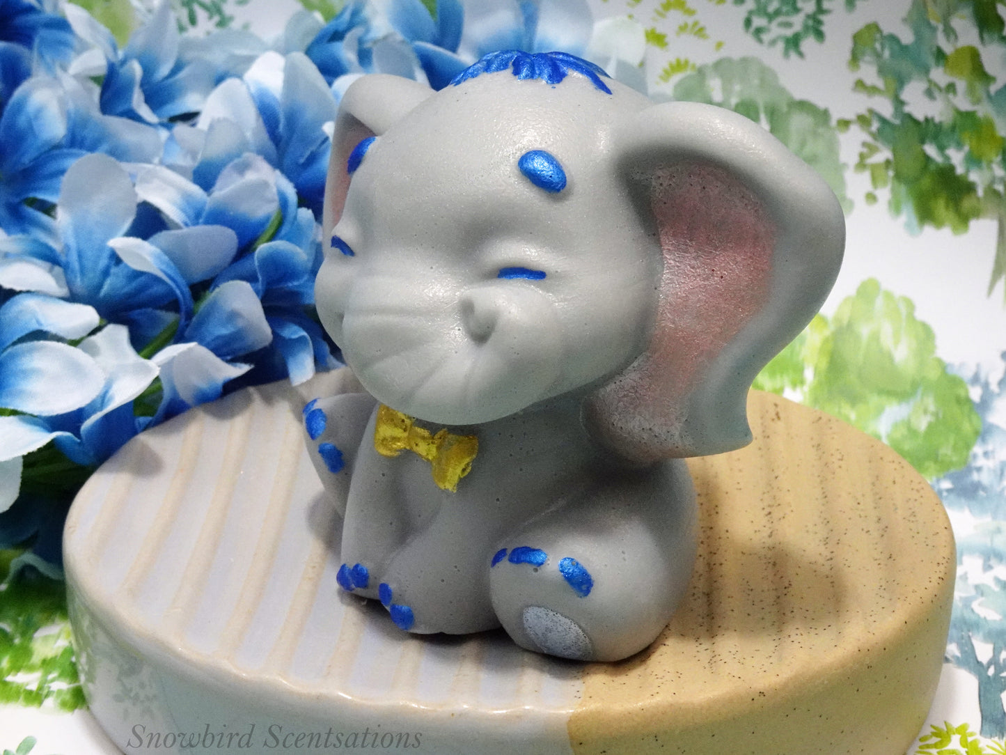 Boy Elephant (Solid or Painted)