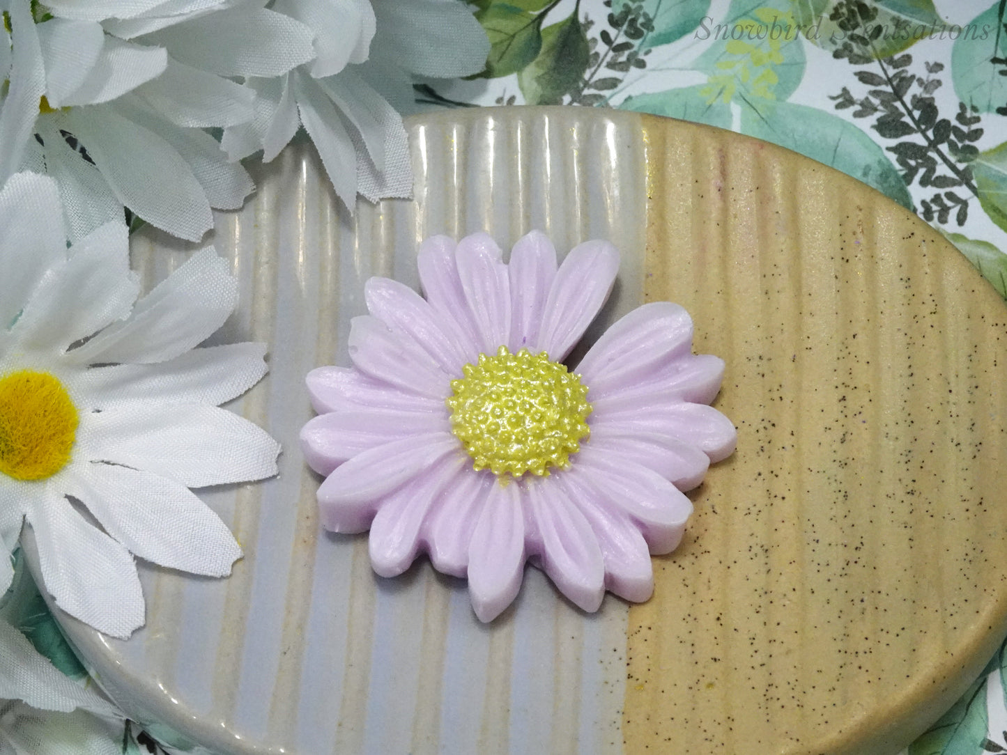 Daisy Flower (Solid or Painted)