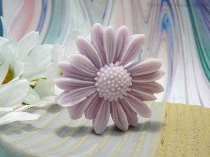Daisy Flower (Solid or Painted)