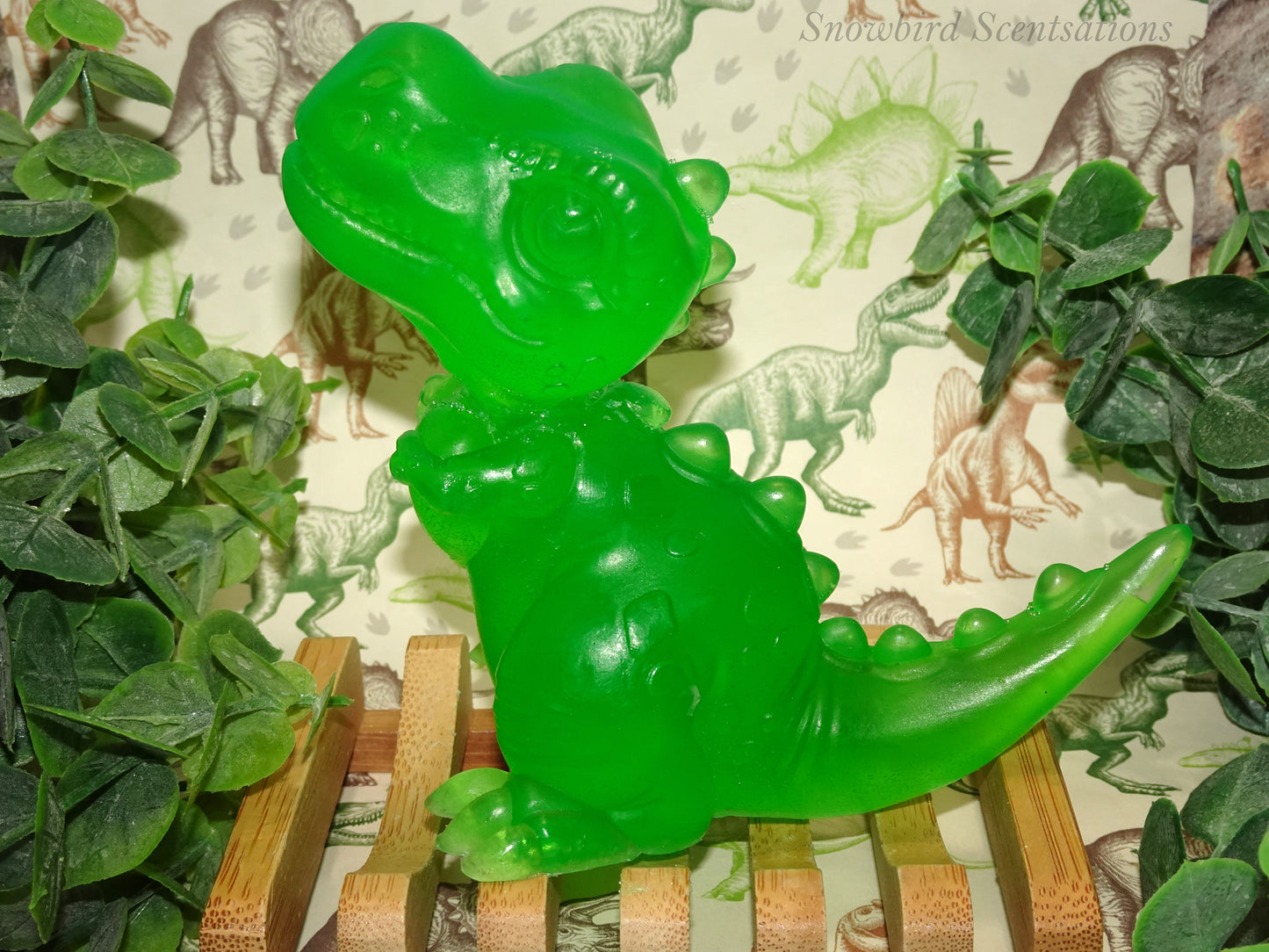 Dino with Heart (Solid or Painted)